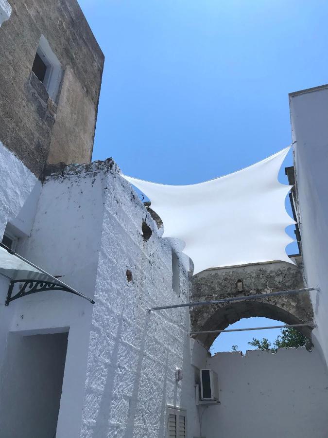 Chicchisanti Hotell Castrignano del Capo Exteriör bild
