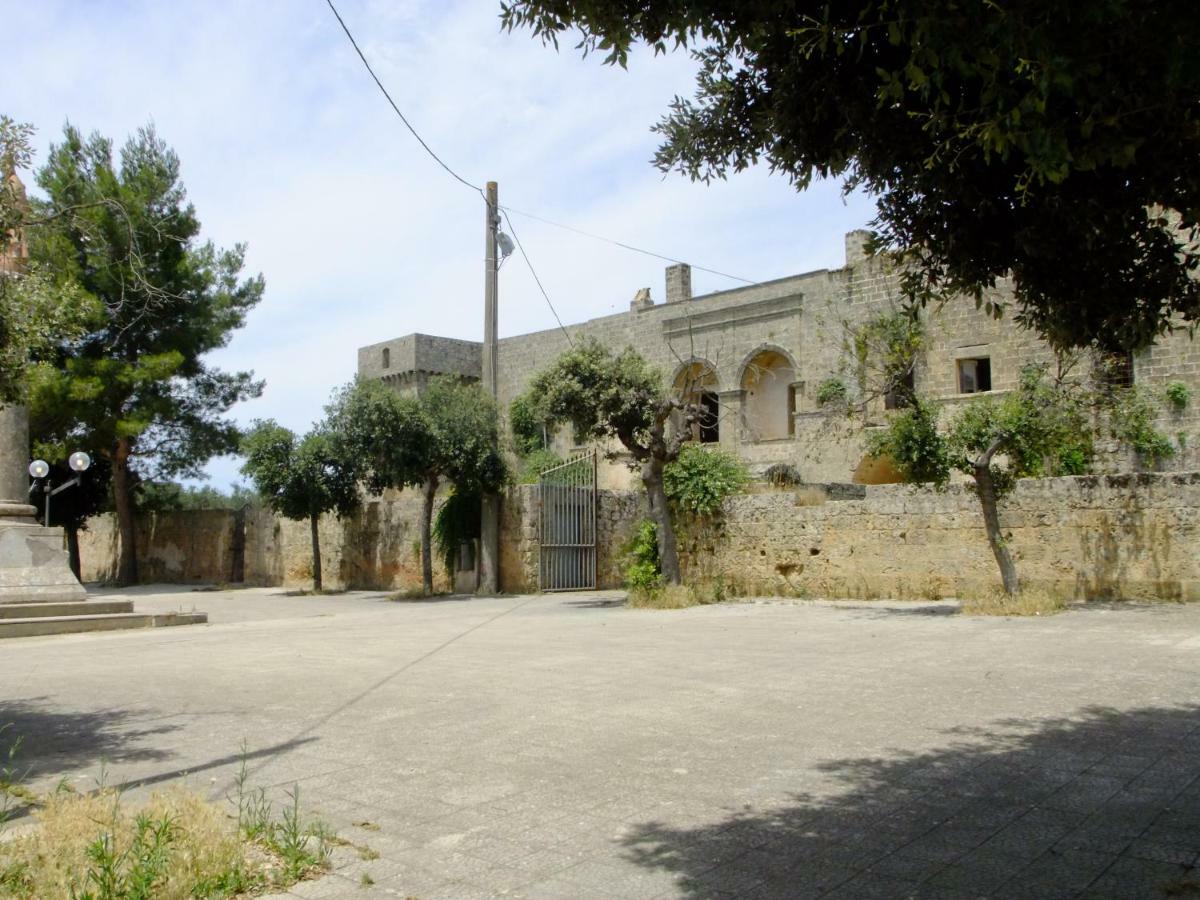 Chicchisanti Hotell Castrignano del Capo Exteriör bild